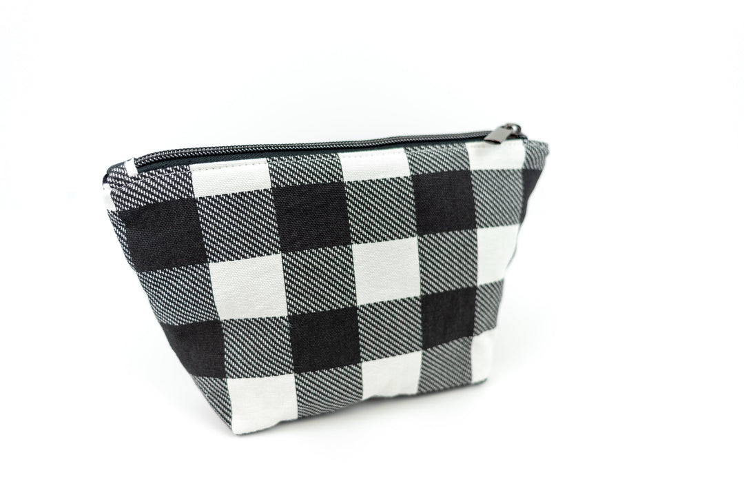 Flawed - Medium Wedge Bag Black & White Buffalo Check