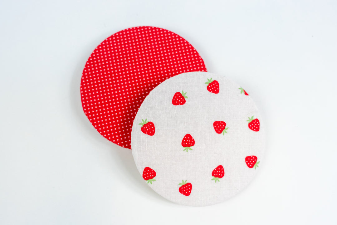 Reversible Bowl Cover – Strawberries