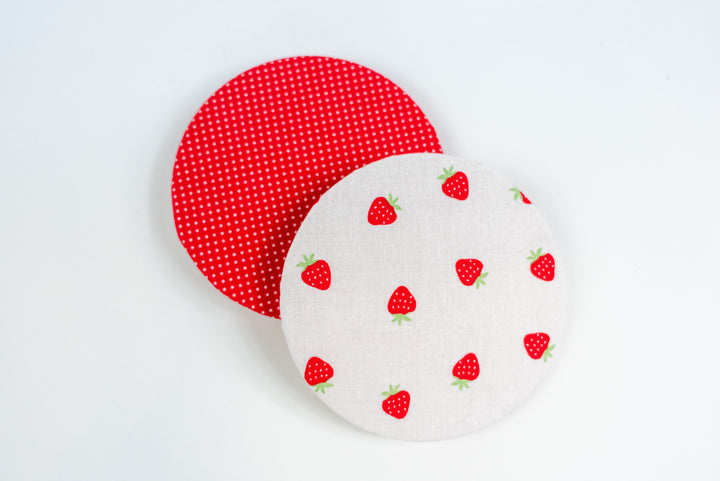 Reversible Bowl Cover – Strawberries