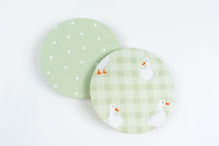 Reversible Bowl Cover – Green Geese