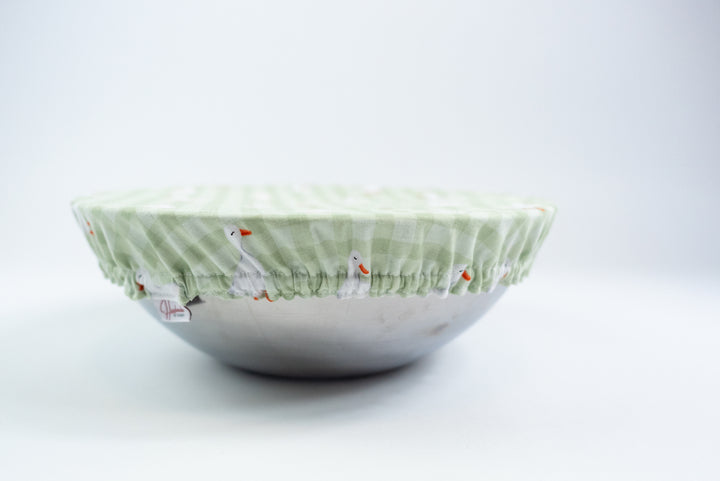 Reversible Bowl Cover – Green Geese