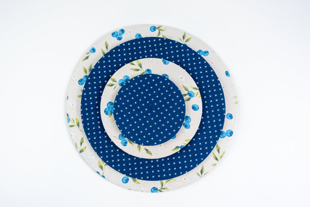 Reversible Bowl Cover – Blueberries