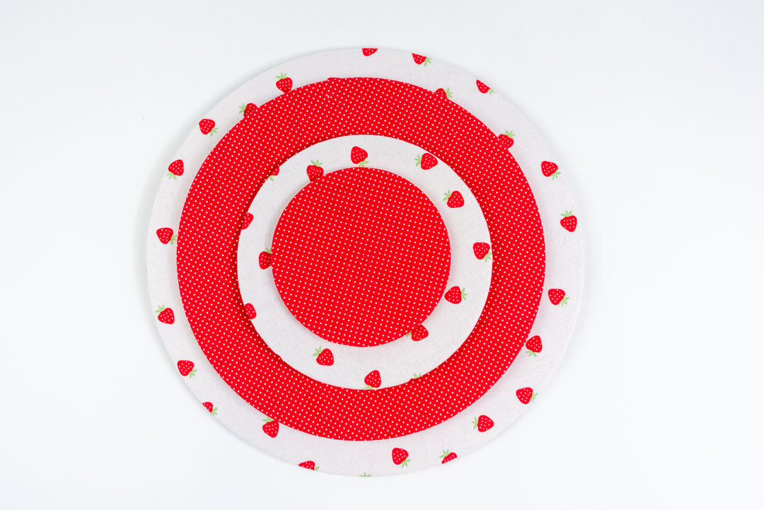Reversible Bowl Cover – Strawberries