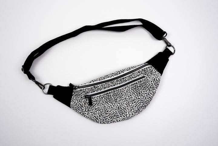 Fanny Pack - Chit Chat Black