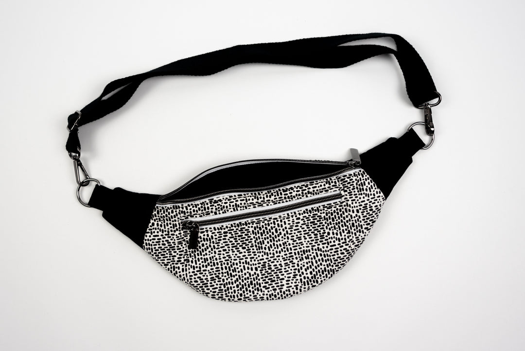 Fanny Pack - Chit Chat Black