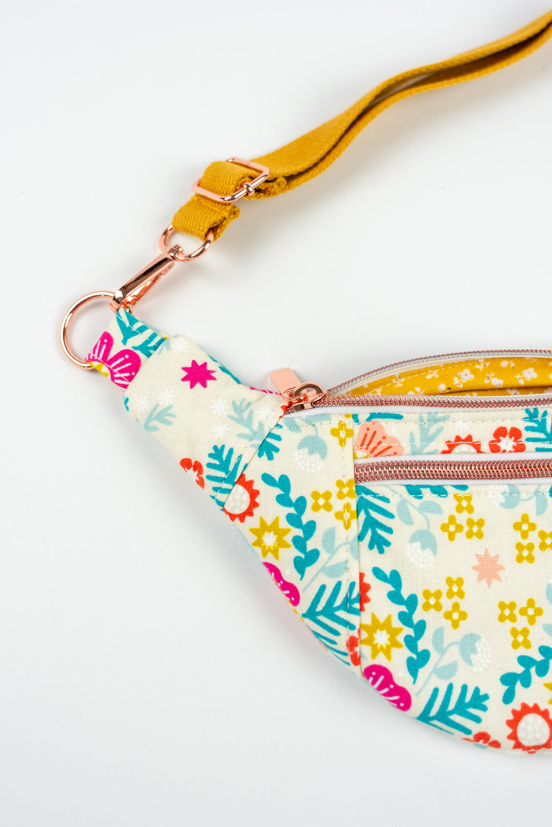 Fanny Pack - White Floral