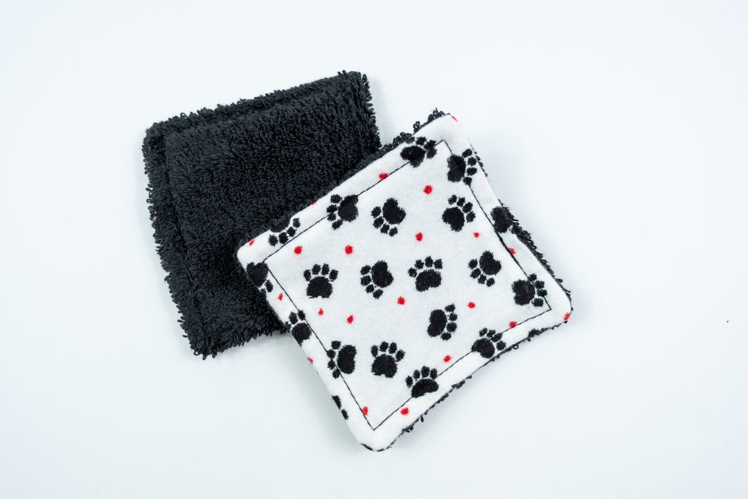 Reusable Makeup Wipes - Black & White Paw Prints