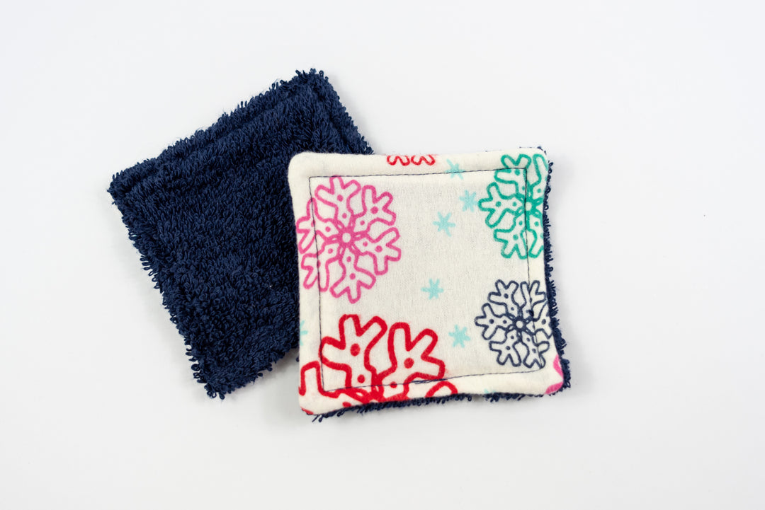 Reusable Makeup Wipes - Bright Snowflakes
