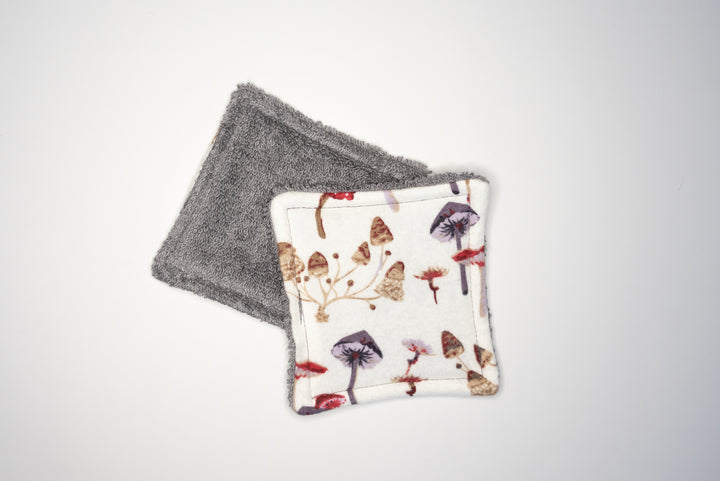 Reusable Makeup Wipes - Grey & Red Mushrooms
