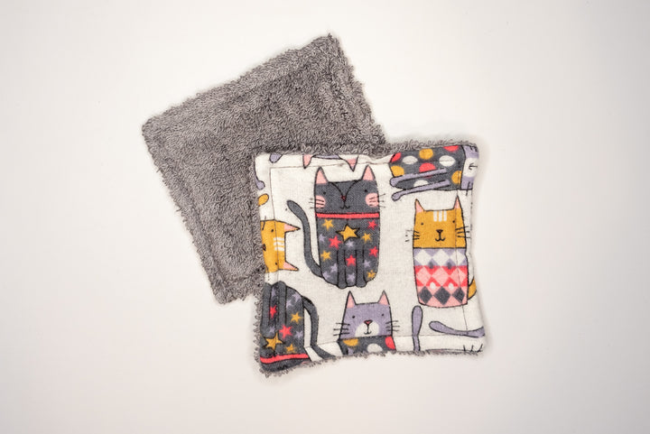 Reusable Makeup Wipes - Cat Sweaters