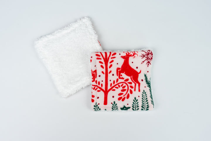 Reusable Makeup Wipes - Red & Green Woodland