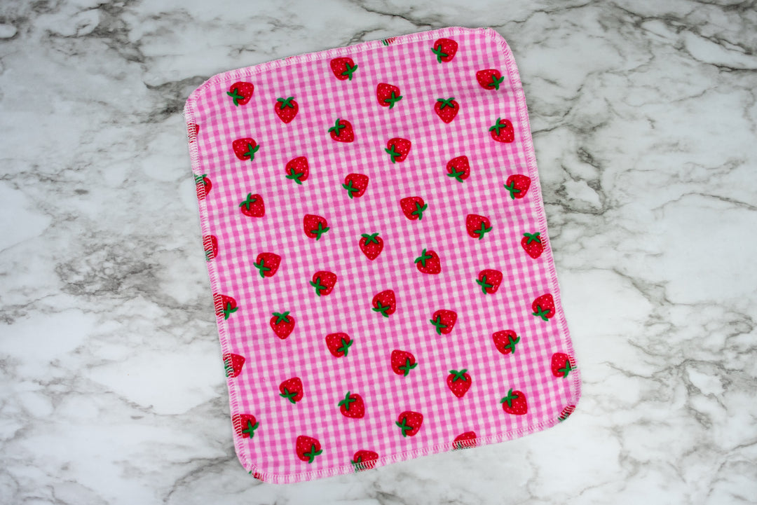 Paperless Towels - Strawberry Gingham