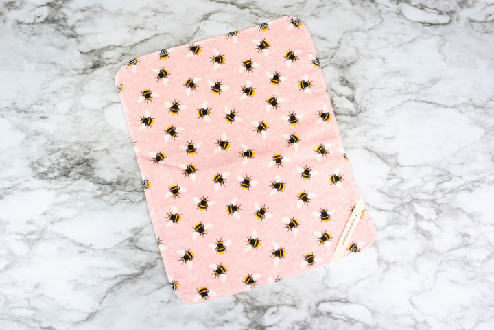 Paperless Towels - Pink Bees
