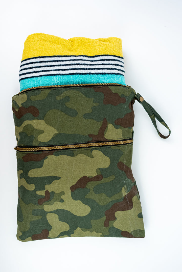Large Camouflage Deluxe Wet/Dry Bag