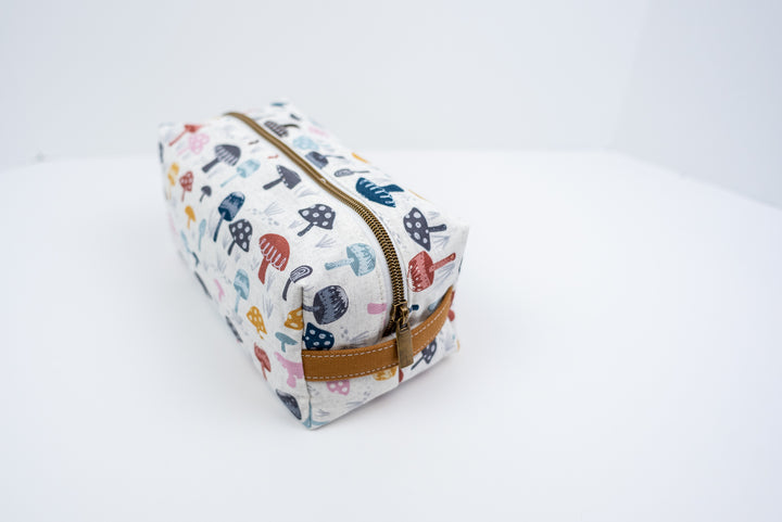 Large Colorful Mushrooms Boxy Bag