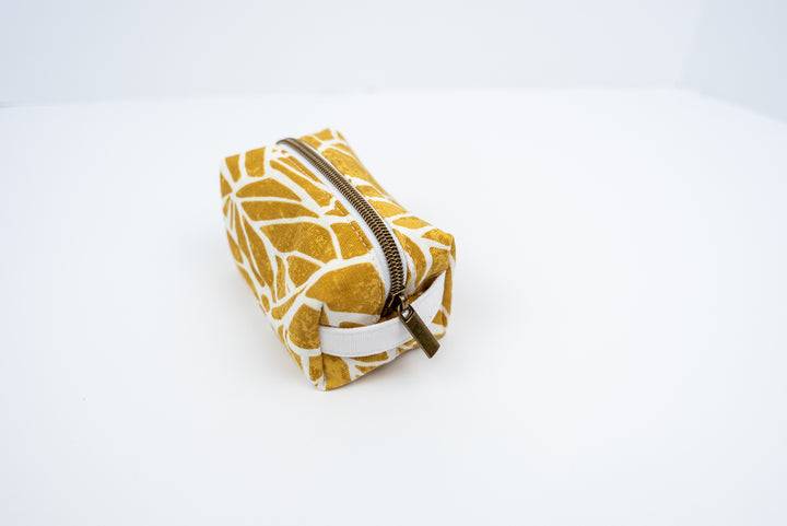Small Yellow Leaves Boxy Bag