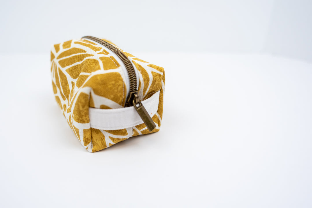 Small Yellow Leaves Boxy Bag