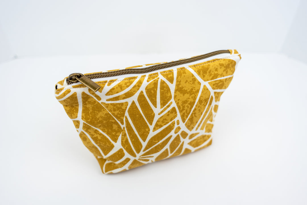 Small Yellow Leaves Wedge Bag