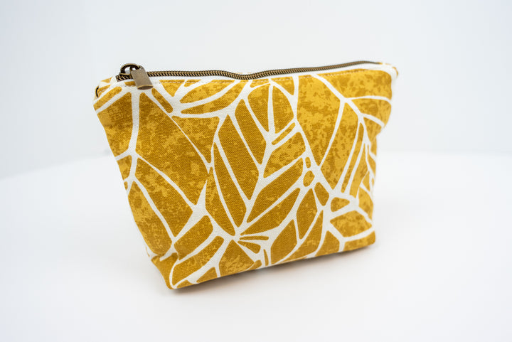 Small Yellow Leaves Wedge Bag